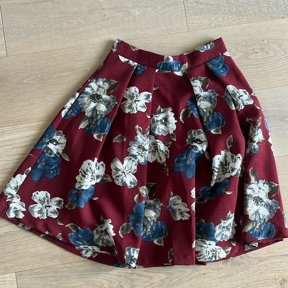 Cute boutique skirt NWT